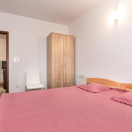 Apartment Drago *Cosy & Close To The Beach! Krk Town Luaran gambar