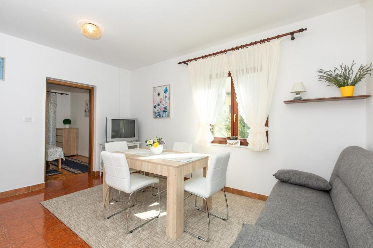 Apartment Drago *Cosy & Close To The Beach! Krk Town Luaran gambar
