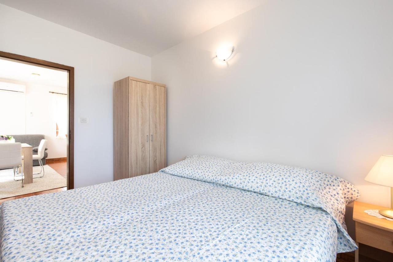 Apartment Drago *Cosy & Close To The Beach! Krk Town Luaran gambar