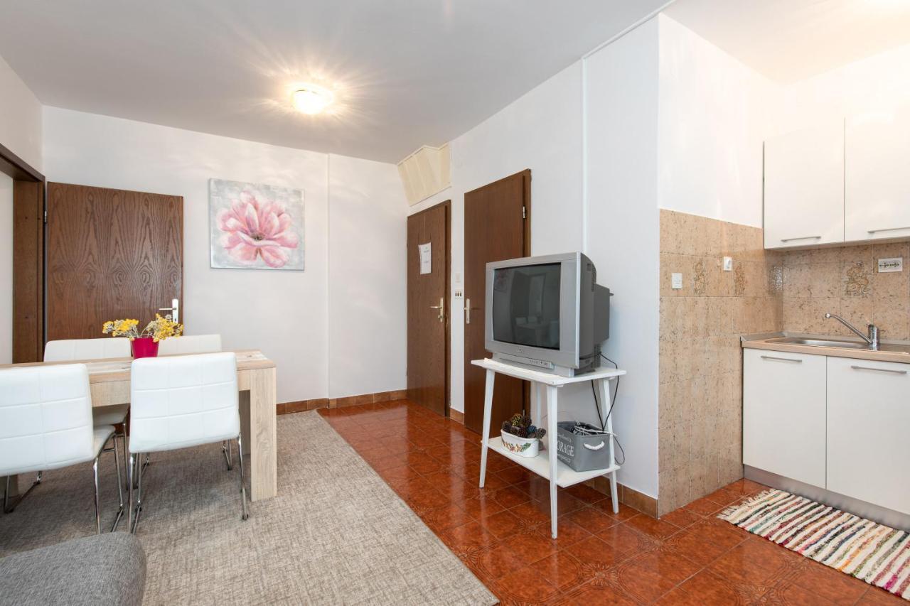 Apartment Drago *Cosy & Close To The Beach! Krk Town Luaran gambar